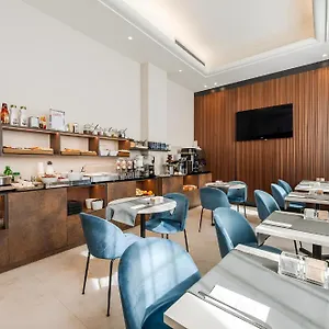 Gasthof Astoria Deluxe, Bologna
